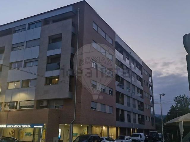 Apartamento, Vila Verde e Barbudo