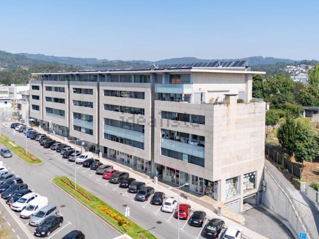 Apartamento, Vila Verde e Barbudo
