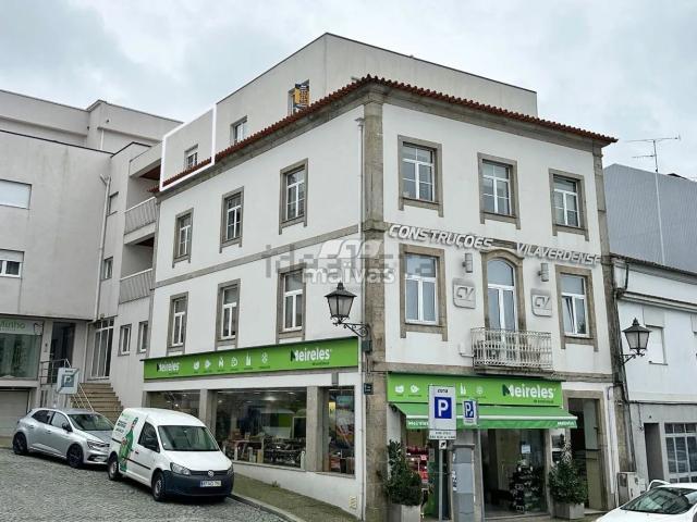 Apartamento, Vila Verde e Barbudo