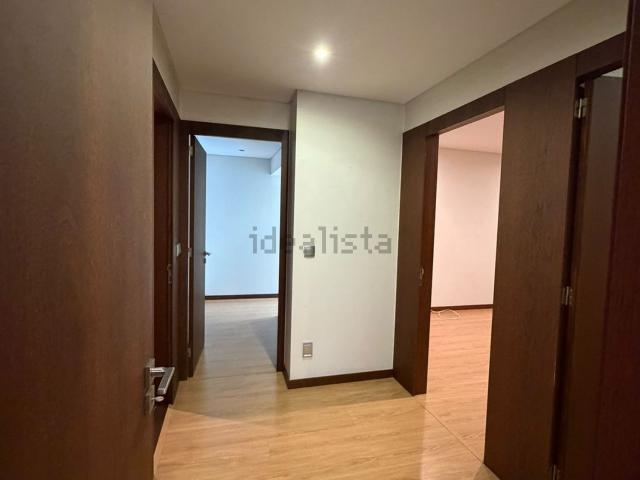 Apartamento, Vila Verde e Barbudo