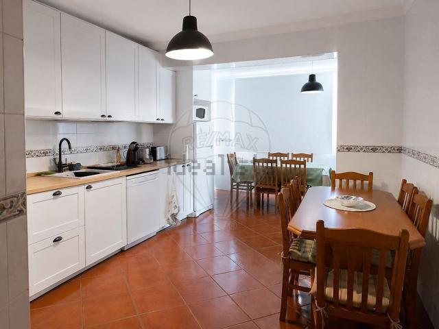 Apartamento, Vila Verde e Barbudo