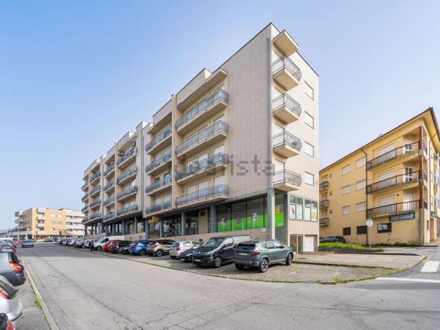 Apartamento, Vila Verde e Barbudo
