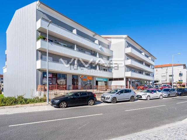 Apartamento, Vila Verde e Barbudo