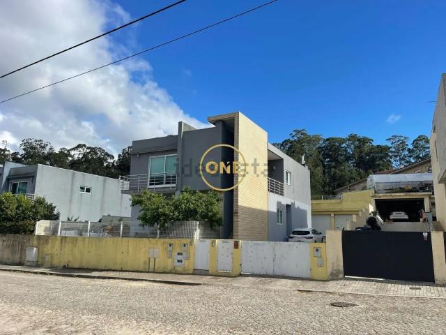 Apartamento, Vilar e Mosteiró