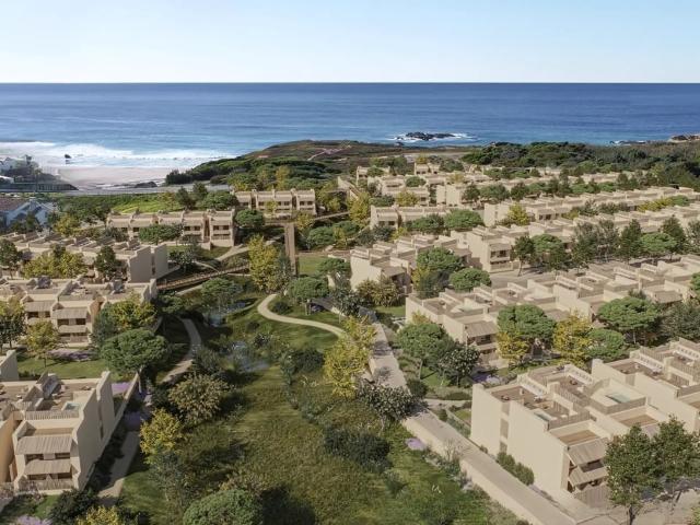 Apartamento à beira mar com 2 quartos + 1 e acesso direto à. 113m² Porto Covo