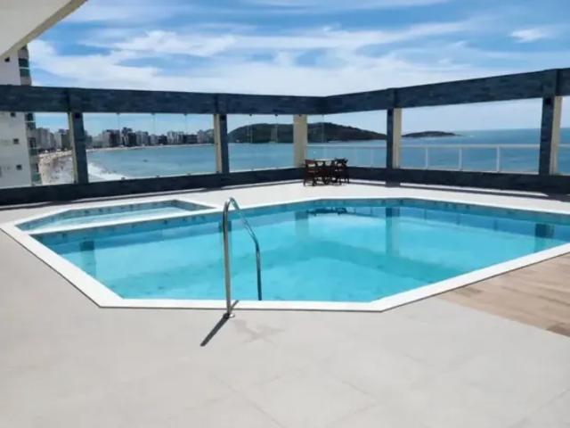 Apartamento à beira mar na Praia do Morro – conforto, praticidade e uma vista que encanta