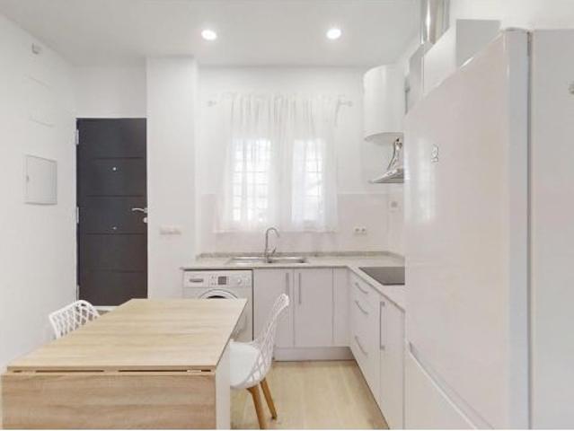 Apartamento a estrenar de 42 m2 junto a María Zambrano