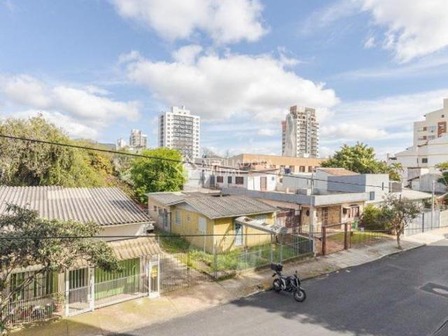 Apartamento à venda mobiliado, 1 quarto, 1 vaga escriturada, perto da PUCRS e Bourbon Ipiranga!