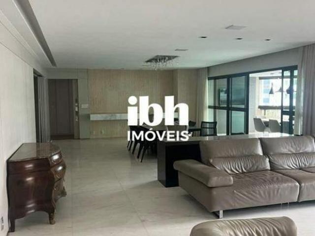 APARTAMENTO À VENDA MOBILIADO COM 280,00M², 4 QUARTOS, 3 SUÍTES, 5 BANHEIROS, 5 VAGAS DE GARAGEM NO