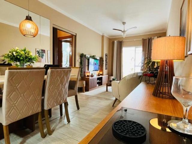 Apartamento à venda na Aviação em Praia Grande SP
