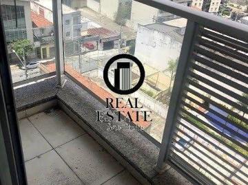 Apartamento à venda na Aclimação