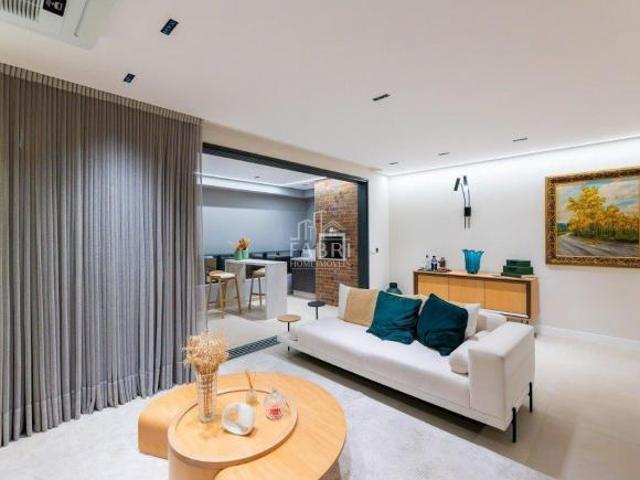 Apartamento à venda na Água Verde
