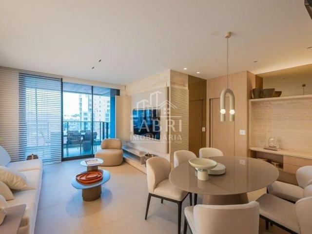 Apartamento à venda na Água Verde