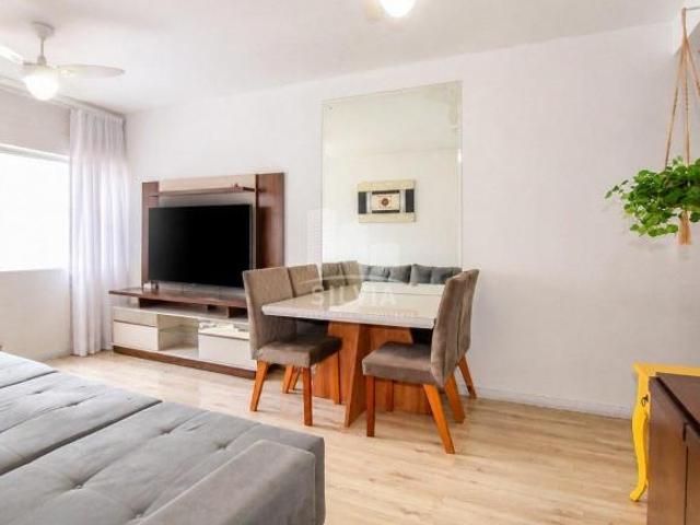 Apartamento à venda na Água Verde