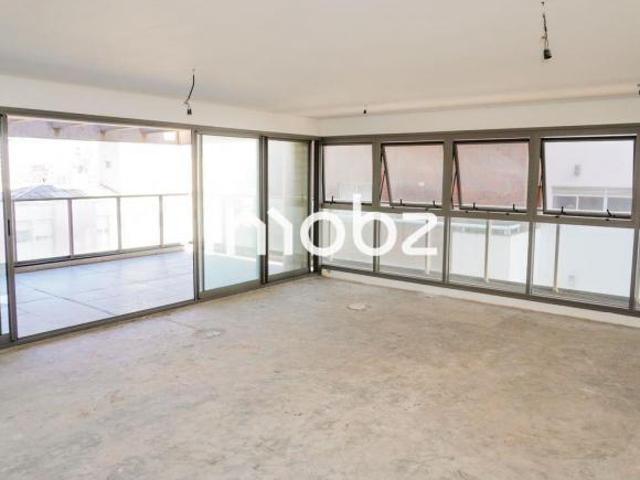 Apartamento à venda na Alameda Joaquim Eugênio de Lima, 697 Jardim Paulista São Paulo SP