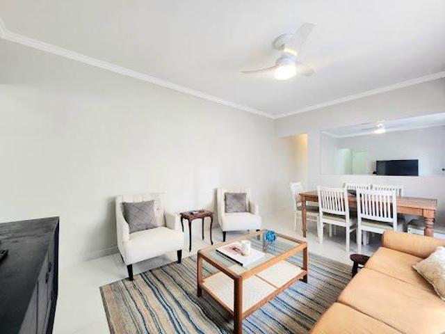 Apartamento à Venda na Astúrias no Guarujá | Omega Imóveis
