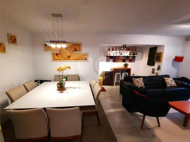 Apartamento á venda na Braz Leme
