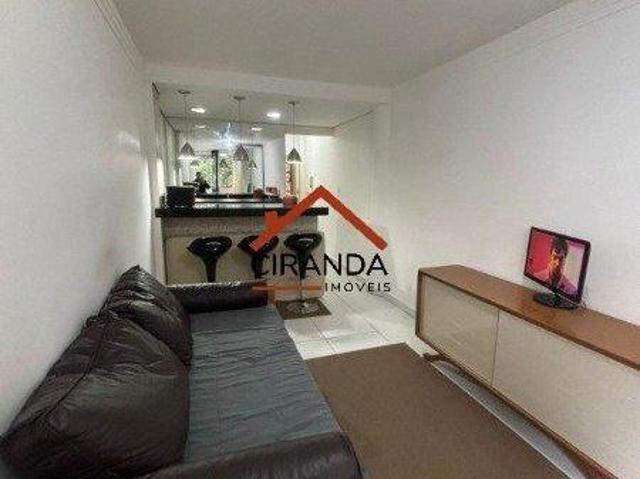 LINDO STUDIO COM AMBIENTES HARMONIOSOS, REFORMADA