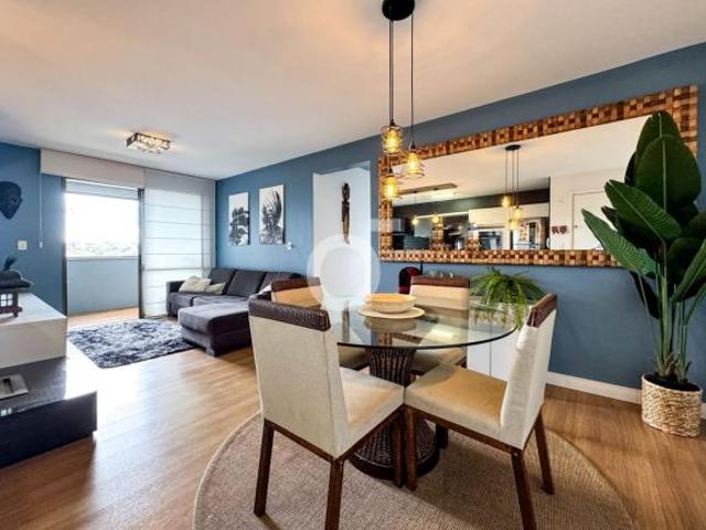 Apartamento à venda na Floresta