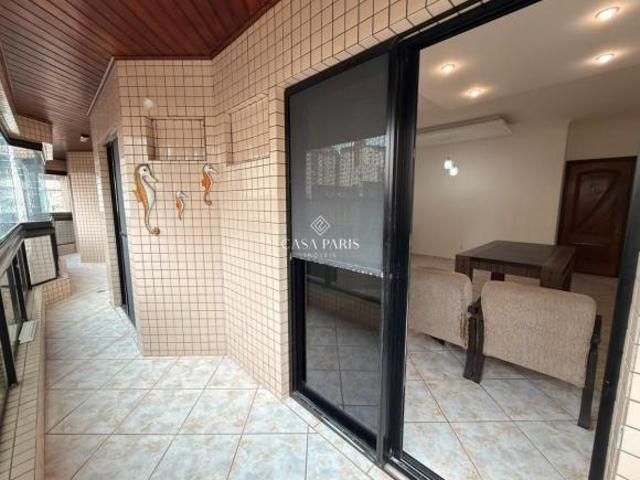 Apartamento à venda na Guilhermina, Praia Grande – 2 quartos e piscina