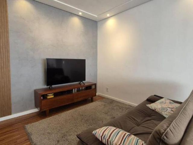 Apartamento de alto padrão a venda na Granja Viana