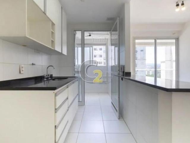Apartamento à venda na Lapa com 2 quartos e 1 vaga