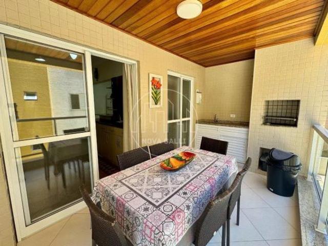 Apartamento à venda na Praia Grande