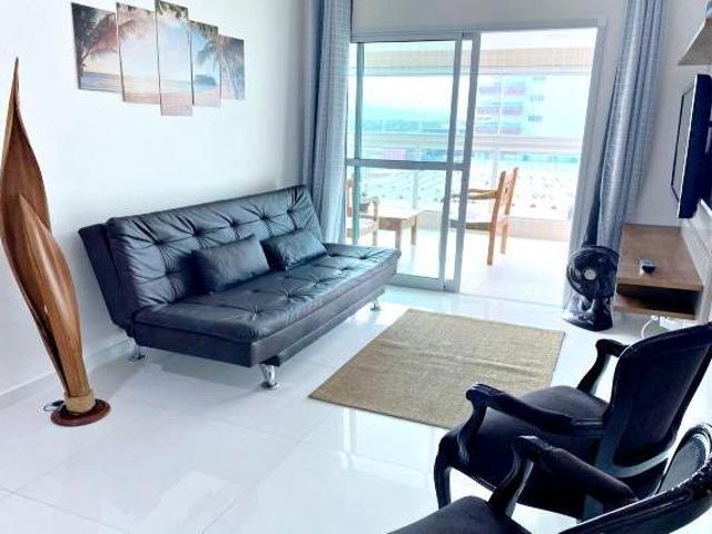 Apartamento à venda na Praia Grande no Bairro Caiçara