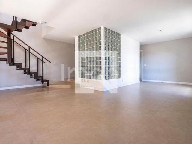 Apartamento à venda na Rua Isabel de Castela, 470 Vila Madalena São Paulo SP