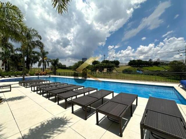 Apartamento à venda na região do Shopping Iguatemi Campinas, com 3 suítes, lazer e 3 garagens no s