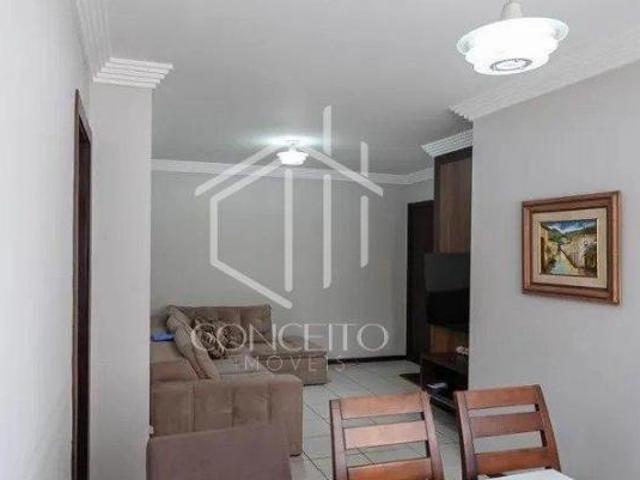 Apartamento à venda na Sagrada Família