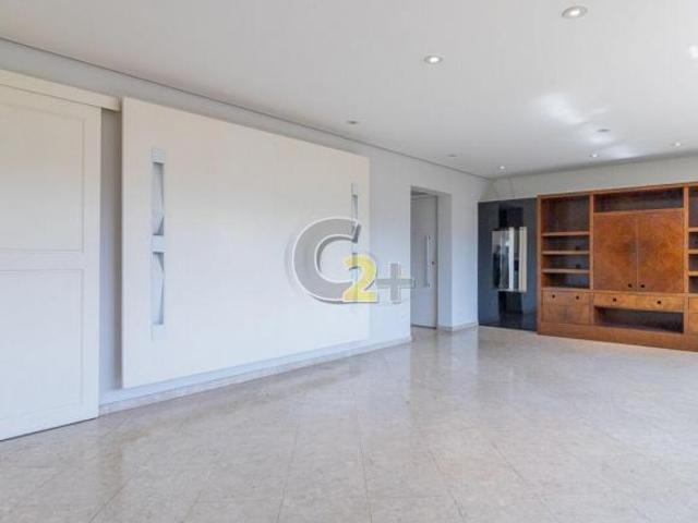 Apartamento á venda na Santa Cecilia, 3 quartos, 1 suíte e 2 vagas de garagem