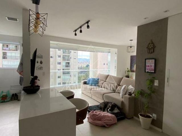 Apartamento à Venda na Vila Anastácio 2 Dorms 1 Suíte, 1 Vaga, 55m²