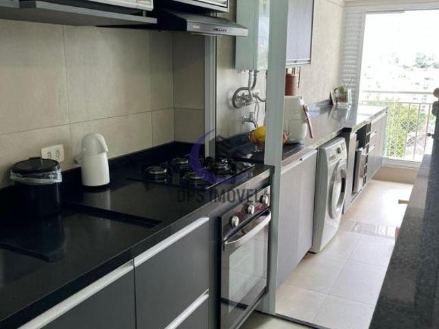 Apartamento à venda na Vila Anastácio