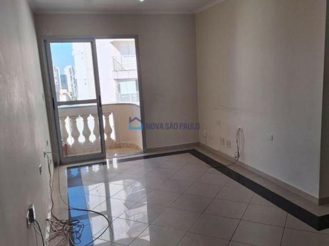 Apartamento à venda na vila Guarani com 2 dormitórios e 1 vaga de garagem