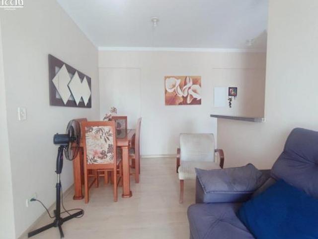Apartamento à venda na Vila Industrial