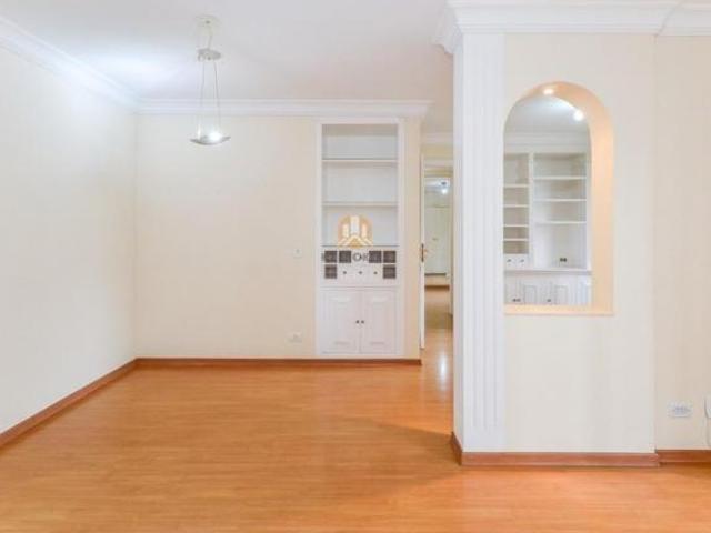 Apartamento à venda na Vila Olímpia, São Paulo/SP: 2 quartos, 1 vaga e 72m²
