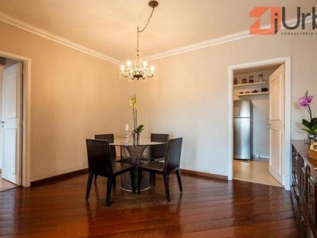 Apartamento à venda na Vila Madalena com 132m², 3 dormitórios, 2 vagas próximo ao Hospital Santa Mag
