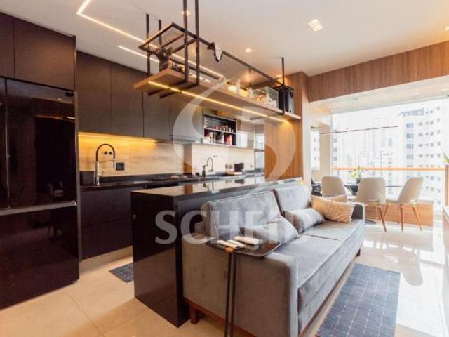 Apartamento á Venda na Vila Mariana com 66m², 2 quartos sendo 1 suíte, 1 vaga
