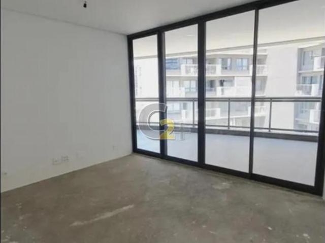 Apartamento a venda na Vila Nova Conceição com 2 suítes, 2 vagas