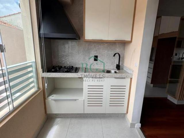 Apartamento à venda na zona Oeste de Poços de Caldas