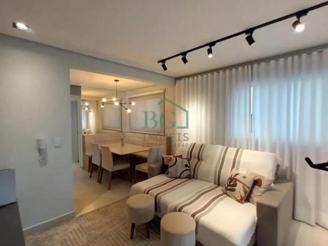 Apartamento à venda na zona Oeste de Poços de Caldas
