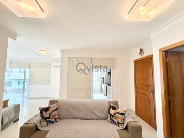 Apartamento à Venda nas Astúrias no Guarujá | QVista Inteligência Imobiliári.