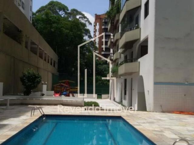 Apartamento à Venda no Morumbi, São Paulo 4 Quartos, 2 Suítes, 5 Banheiros, 3