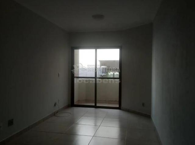 Apartamento à Venda no No bairro Cidade Nova