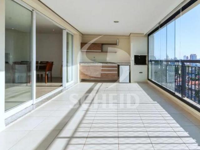 Apartamento á Venda no Alto da Boa Vista com 159m², 3 quartos sendo 3 suítes, 3 vagas