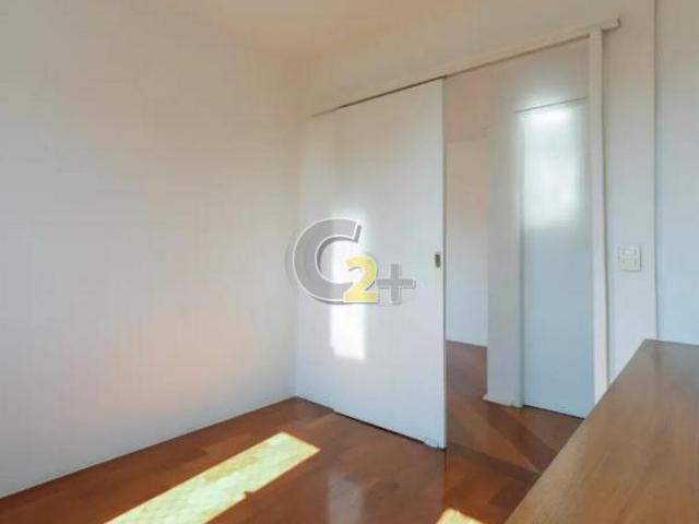 Apartamento á venda no Alto da Lapa, 3 quartos, 1 suíte, 2 vagas de garagem