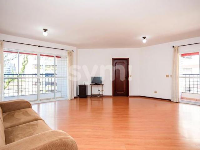 Apartamento à venda no Alto da XV