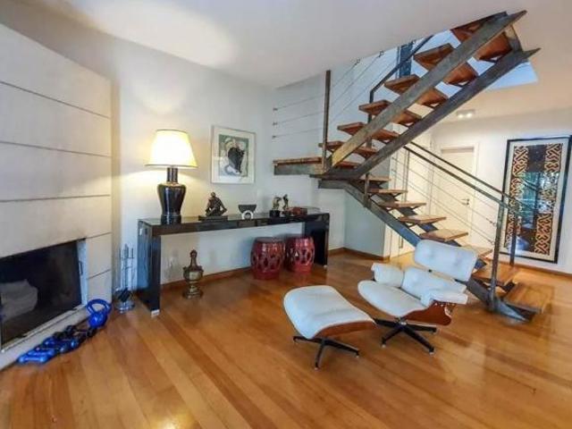 Apartamento à venda no Alto de Pinheiros