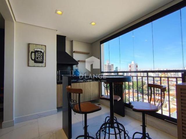Apartamento à venda no bairro Taquaral em Campinas SP